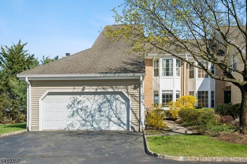 163 Dezenzo Ln, West Orange, NJ, 07052-4127 | Card Image