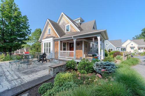 1631-1631 Main St, Concord, MA, 01742-2830 | Card Image