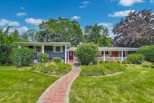 708 S Edgewood Ln, Mount Prospect, IL, 60056-3645 | Card Image