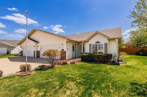 883 Lakeridge Place, West Fargo, ND, 58078 | Card Image
