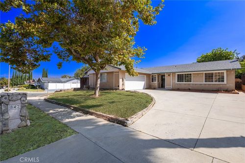 842 Granby St, Simi Valley, CA, 93065-5055 | Card Image