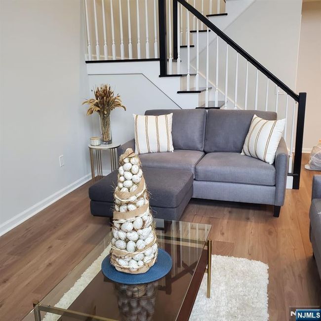 22 - 5-22 Maple Cres, Townhouse with 2 bedrooms, 2 bathrooms and null parking in Vernon NJ | Image 10