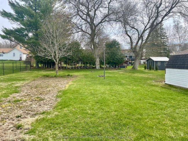 20 Elm St S, House other with 3 bedrooms, 2 bathrooms and 4 parking in Walkerton ON | Image 24
