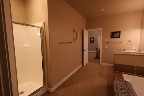 260 Eagle Bend Dr, Bigfork, MT, 59911-6235 | Card Image