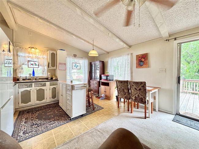 491 Carancahua Blvd, House other with 2 bedrooms, 1 bathrooms and 2 parking in Palacios TX | Image 10