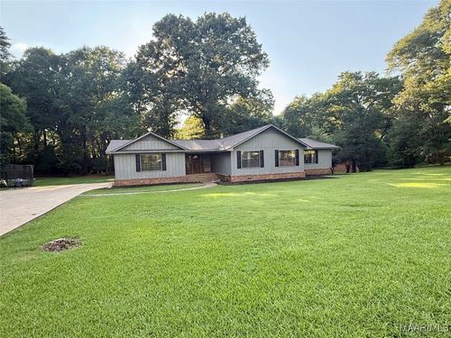 101 Calvin Cir, Valley Grande, AL, 36703-8801 | Card Image