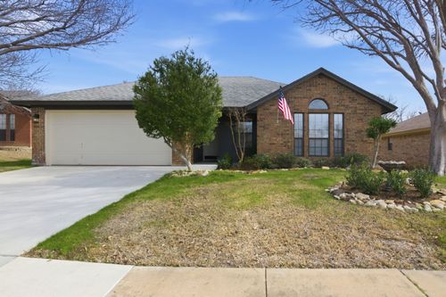 7936 Sunrise Dr, Watauga, TX, 76148-1316 | Card Image