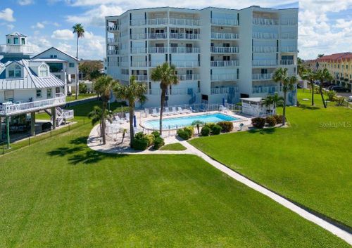 205-17980 Gulf Boulevard, Redington Shores, FL, 33708 | Card Image