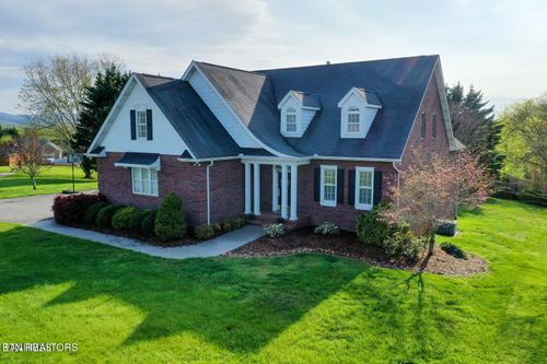 3813 Crescent Ridge Ct, Maryville, TN, 37804-4702 | Card Image
