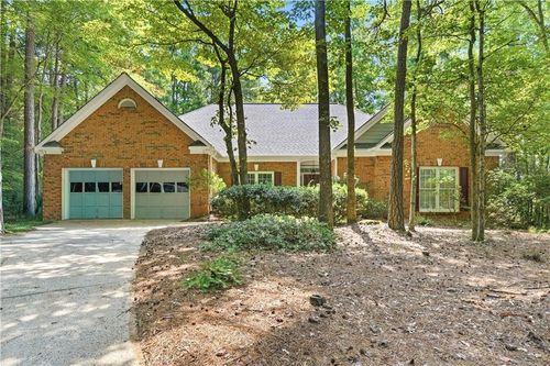 320 Valley Green Ct, Woodstock, GA, 30189-8123 | Card Image