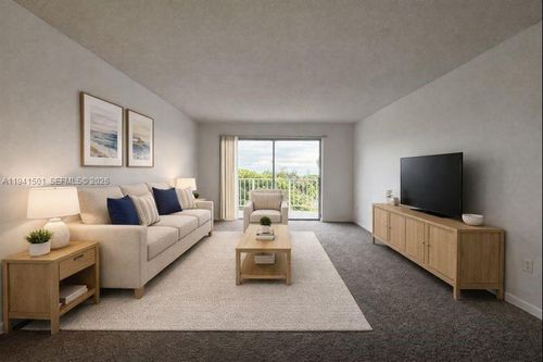 611-492 Nw 165th Street Rd, Miami, FL, 33169-6464 | Card Image