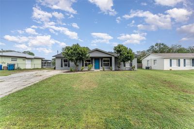 2 - 325 Honey Bee Lane, House other with 3 bedrooms, 1 bathrooms and null parking in Polk City FL | Image 2