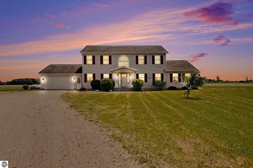 4606 E Jordan Rd, Mt Pleasant, MI, 48858-8615 | Card Image