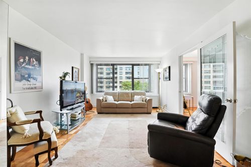 apt-8l-225 Saint Pauls Ave, Jersey City, NJ, 07306-3716 | Card Image