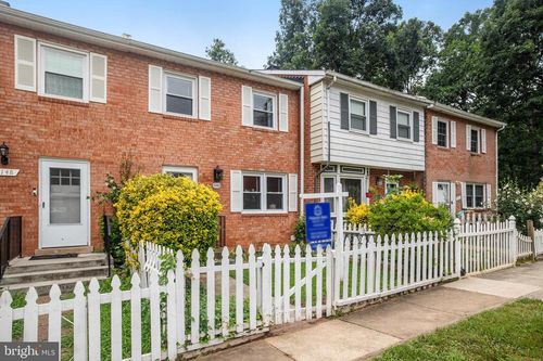 4146 Ferrara Ter, DALE CITY, VA, 22193-2825 | Card Image