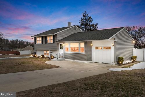 238 Syracuse Ave, WENONAH, NJ, 08090-1048 | Card Image