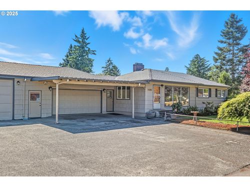 10305 St Helens Ave, Vancouver, WA, 98664-4660 | Card Image