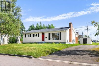 2 Rue Benoit, House other with 3 bedrooms, 2 bathrooms and null parking in Dieppe NB | Image 1