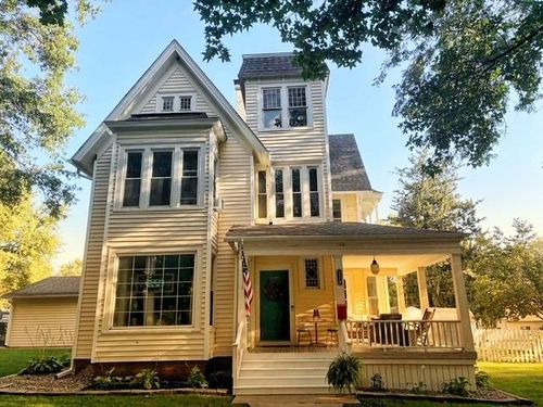 1110 Mcnary St, Tarkio, MO, 64491-1447 | Card Image