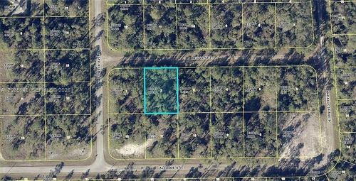 1060 Beggs Street E, Lehigh Acres, FL, 33974 | Card Image