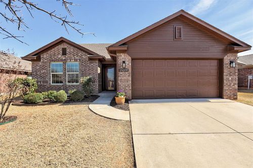 2619 Lerkim Ln, Norman, OK, 73069-6955 | Card Image