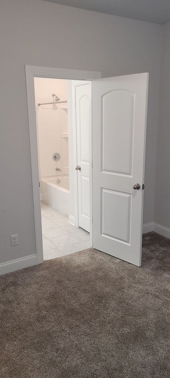 5117 Helmsdale Ct, House other with 4 bedrooms, 4 bathrooms and 2 parking in Hermitage TN | Image 5