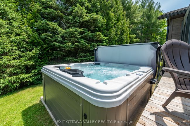 507 Edgewater Way, House other with 2 bedrooms, 2 bathrooms and 10 parking in Mackey ON | Image 30