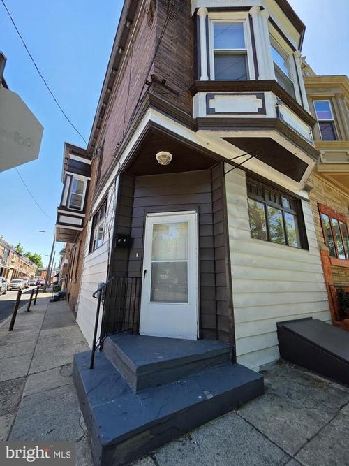 5828 W Girard Ave, PHILADELPHIA, PA, 19131-4851 | Card Image
