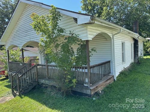 209 W Main St, Lawndale, NC, 28090-9054 | Card Image