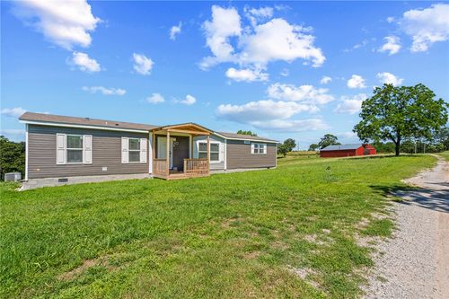 9415 Highway 14, Omaha, AR, 72662-8143 | Card Image