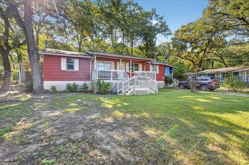 20019 Patricia Dr, Kemp, TX, 75143-4935 | Card Image