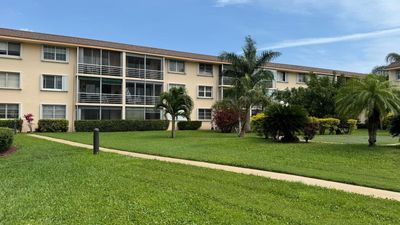 119-C - 4500 N Federal Highway, Condo with 2 bedrooms, 2 bathrooms and null parking in Lighthouse Point FL | Image 2