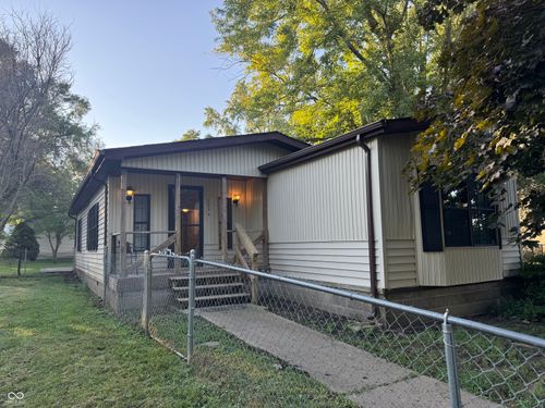 1103 S Brady St, Attica, IN, 47918-1719 | Card Image