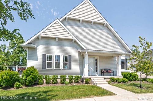 314 Dorchester Dr, Howell, MI, 48855-6420 | Card Image