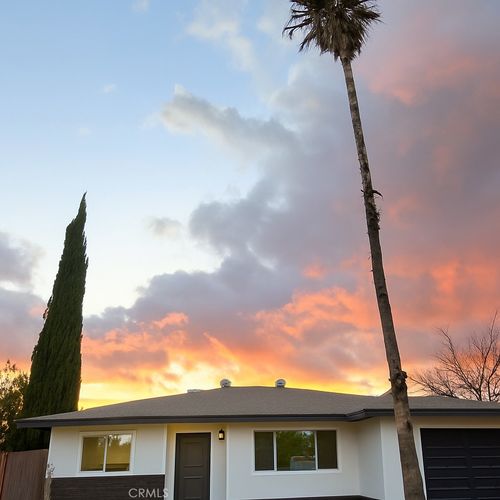 555 S 22nd St, Banning, CA, 92220-4207 | Card Image