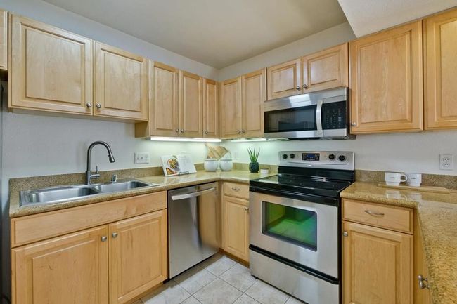 UNIT-104 - 627 E El Camino Real, Townhouse with 2 bedrooms, 2 bathrooms and 1 parking in Sunnyvale CA | Image 14