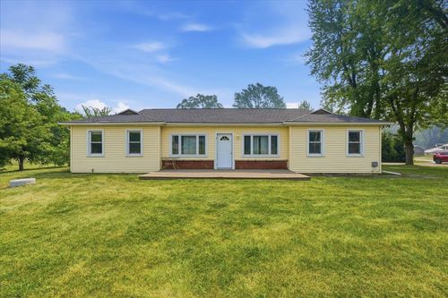 5140 Irish Ln, Fitchburg, WI, 53711-5606 | Card Image