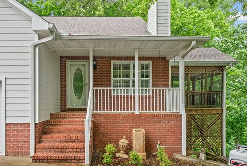 151 Rose Dr, Dover, TN, 37058-3061 | Card Image