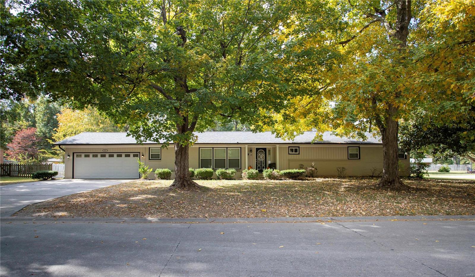 211 Kramer Dr, For Sale in Sikeston Zoocasa