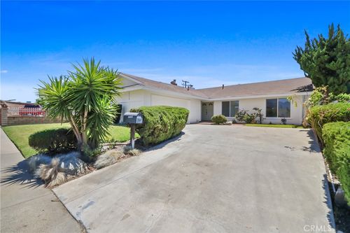 24668 Jutewood Pl, Lake Forest, CA, 92630-4466 | Card Image