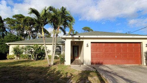 5300 Seagrape Dr, Fort Pierce, FL, 34982-7402 | Card Image