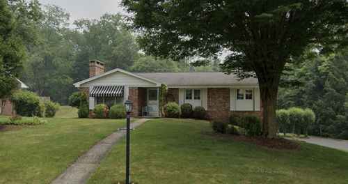 4694 Hampton Farms Dr, Allison Park, PA, 15101-2506 | Card Image