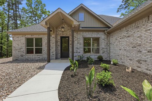 18 Tolosa Way, Hot Springs Village, AR, 71909-6611 | Card Image