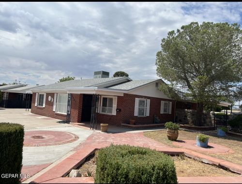 6447 Navajo Ave, El Paso, TX, 79925-2114 | Card Image