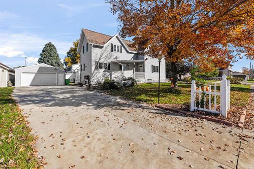300 Grace Street, Waupun, WI, 53963 | Card Image