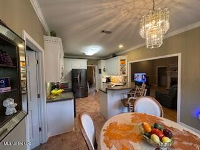 Kitchen Photo 2 | Image 13