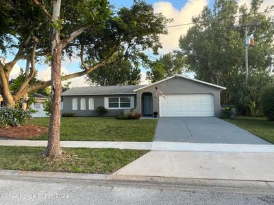 1141 Woodsmere Parkway, House other with 4 bedrooms, 2 bathrooms and null parking in Rockledge FL | Image 2