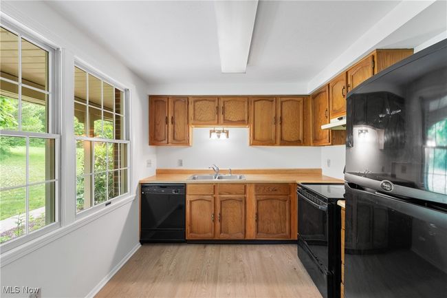 149 Quaker Ridge Dr, Townhouse with 2 bedrooms, 2 bathrooms and null parking in Akron OH | Image 11