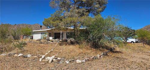 4535 N Smoketree Rd, Golden Valley, AZ, 86413-9658 | Card Image
