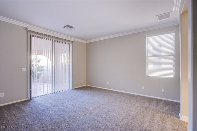 8026 Sunset Creek St, House other with 3 bedrooms, 3 bathrooms and null parking in Las Vegas NV | Image 18